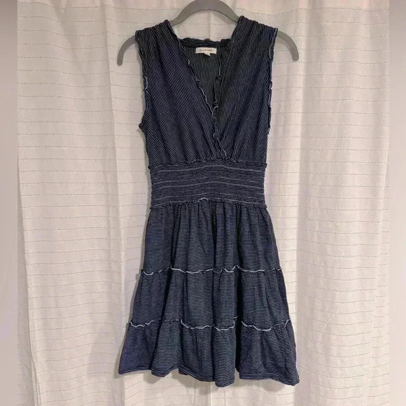 Max Studio Dresses & Skirts - Max Studio Navy Blue Sleeveless Dress